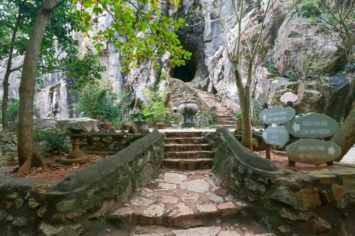 Van Thong Cave & Heaven Gate