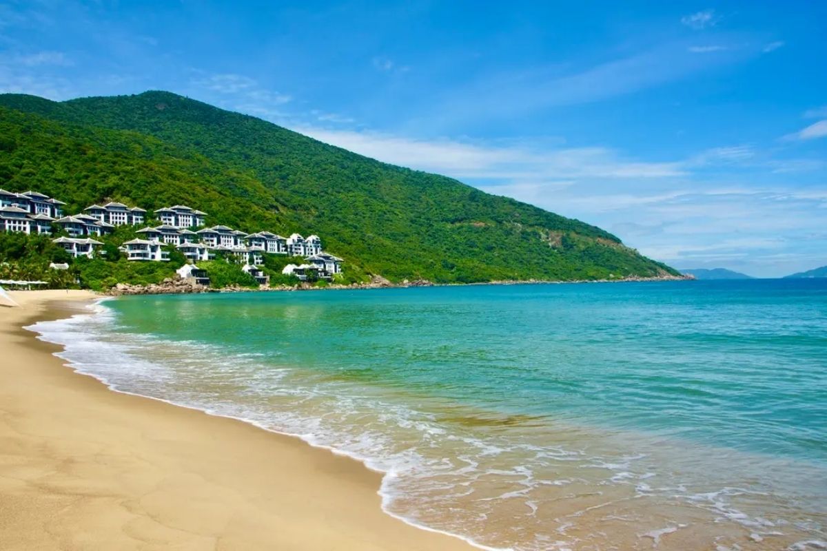 Choice Bac My An Beach for Da Nang surf