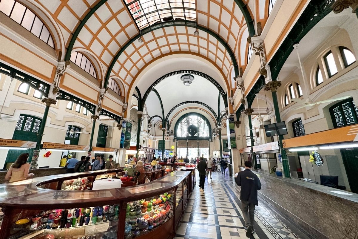 Discover Ho Chi Minh City Post Office in French Quarter of Ho Chi Minh