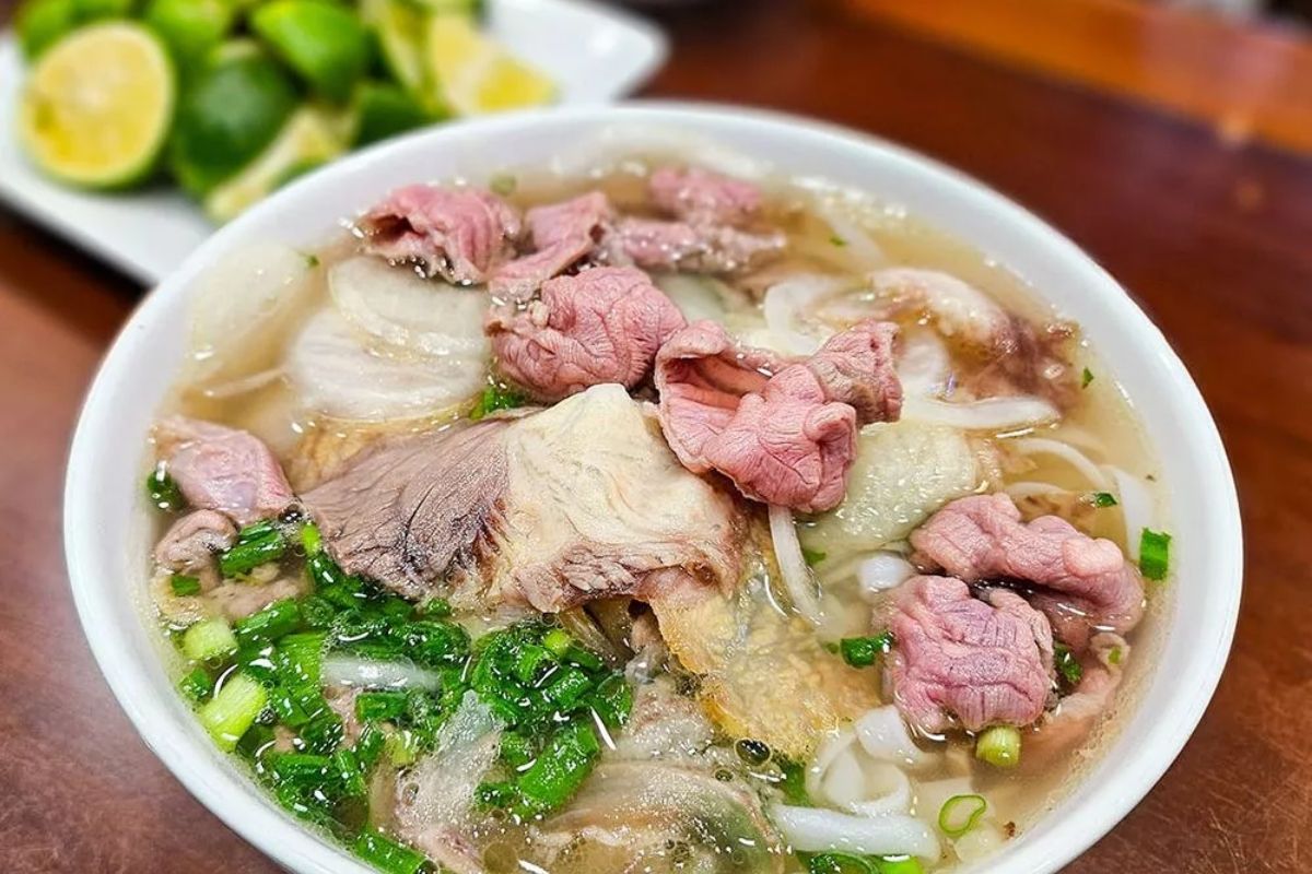 enjoy the taste of Pho Bac 