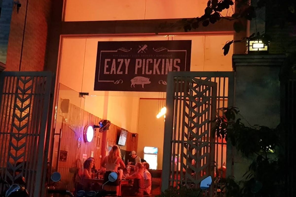 Eazy Pickins Da Nang