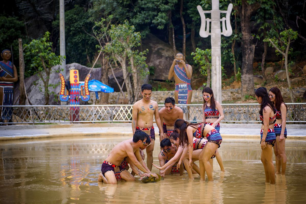 Mud Arena Games