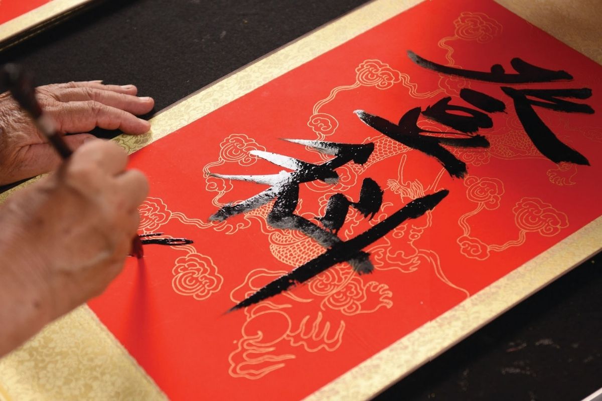 Explorer the history of Han-Nom Calligraphy with Vietnamese Calligraphy