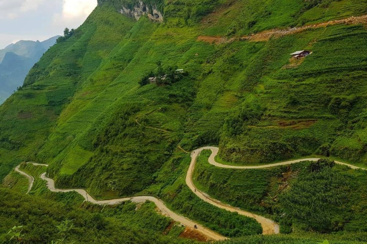Ma Pi Leng Pass