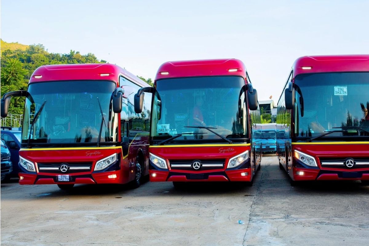 Lien Huong Bus