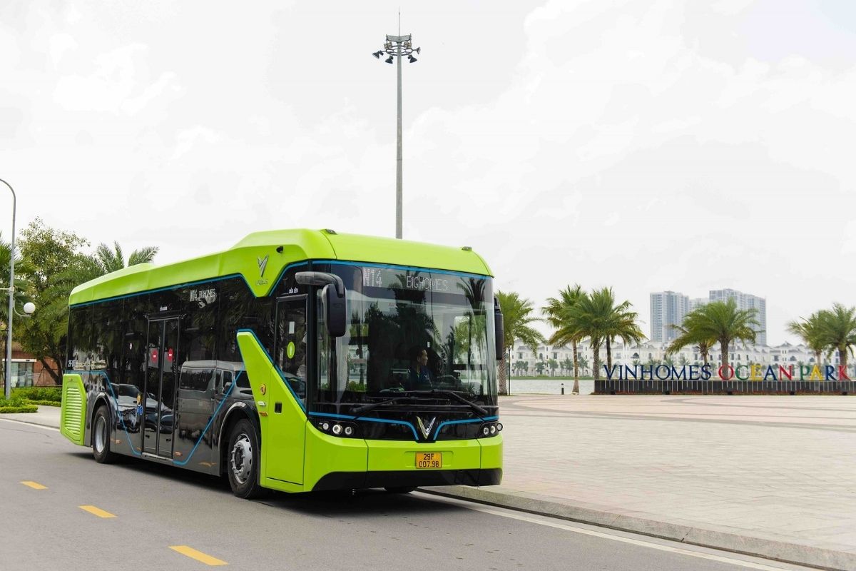 VinBus - The Eco-Friendly Electric Bus with Hanoi Public Transport