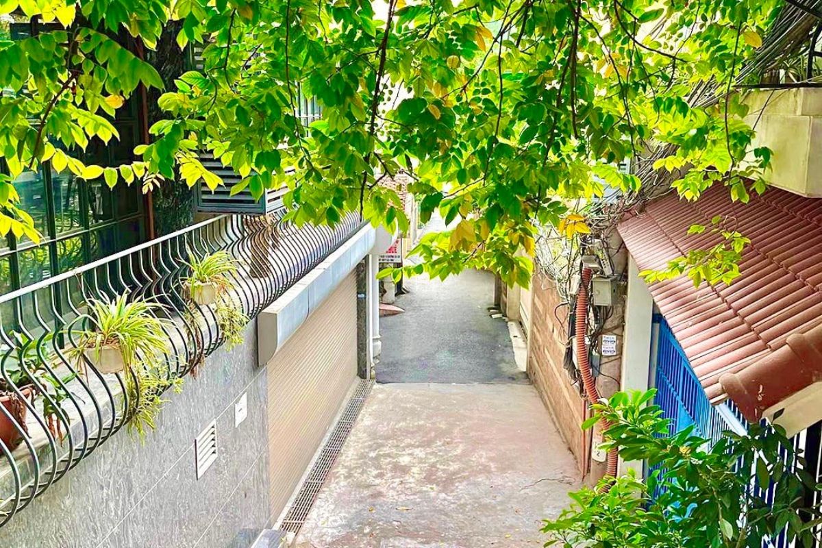 Tu Hoa Alley