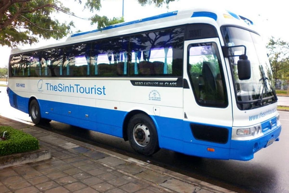 The Sinh Tourist