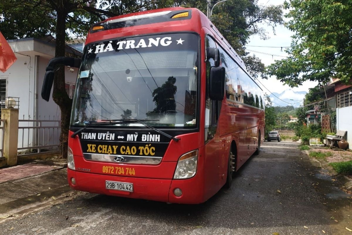 how to go to Mu Cang Chai from Hanoi with Ha Trang Bus