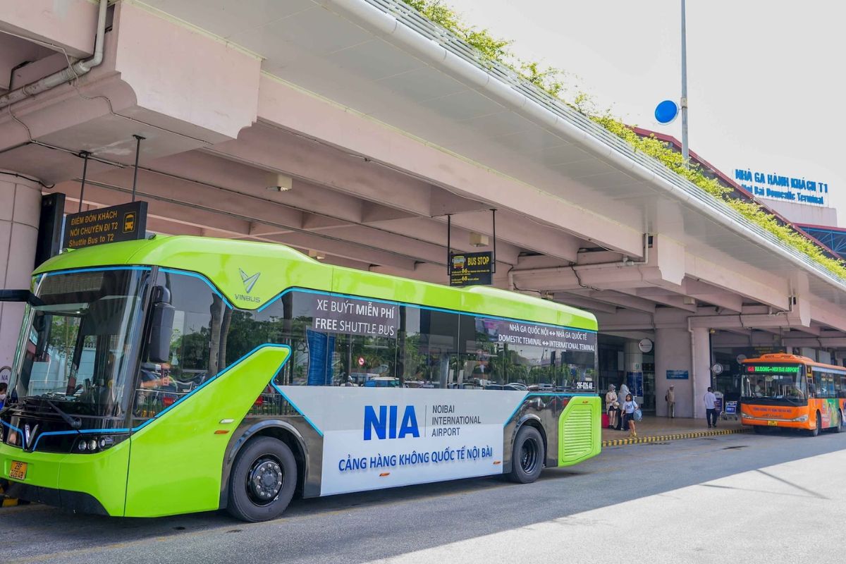 Free Shuttle Bus