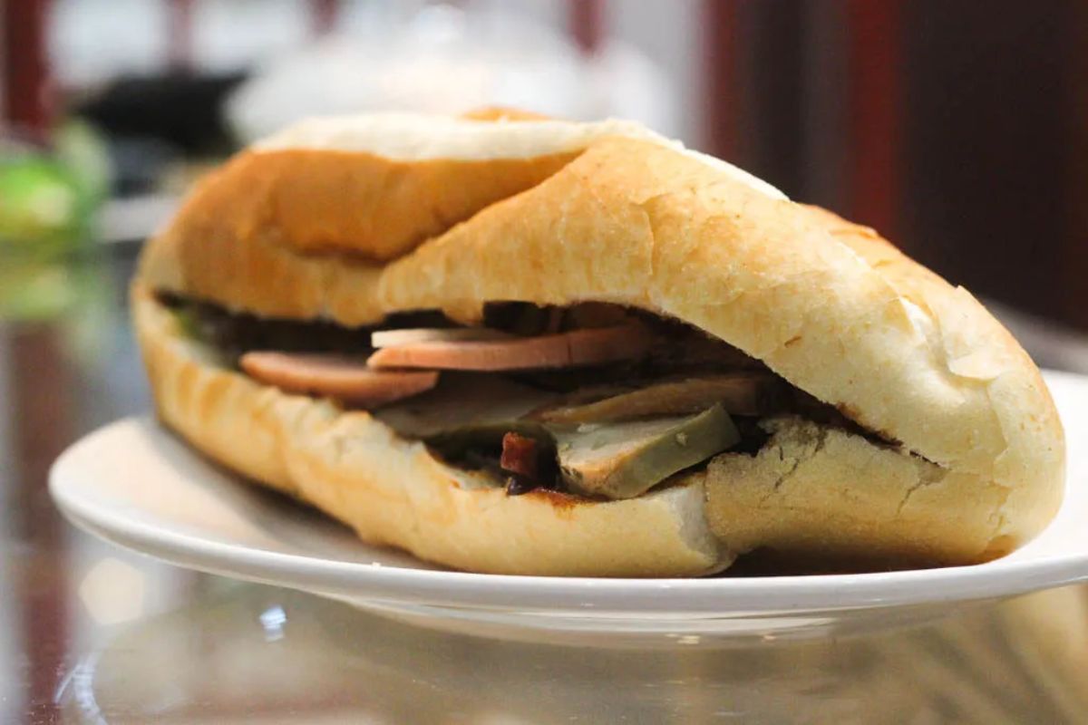 Vegetarian banh mi