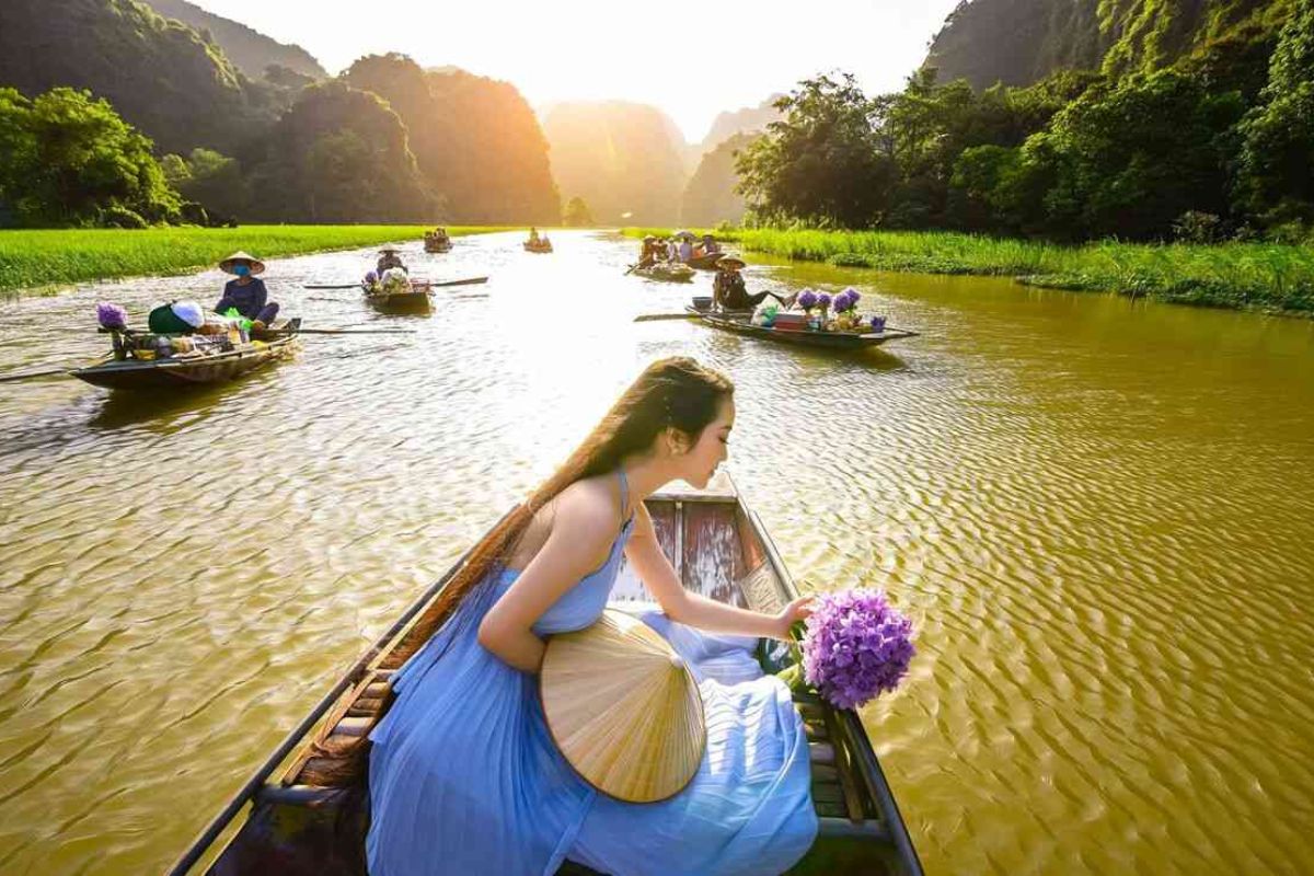 Tam Coc – Halong Bay on Land