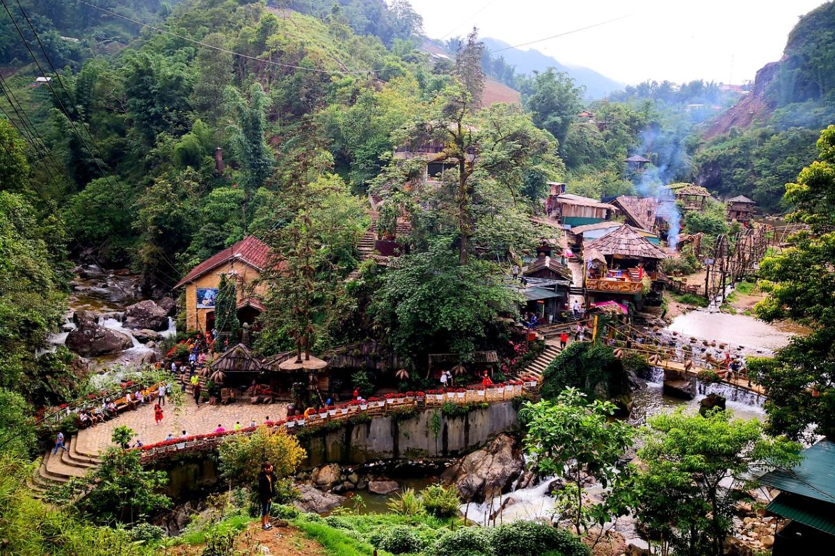 Cat Cat Village – Traditional Village in the Mist