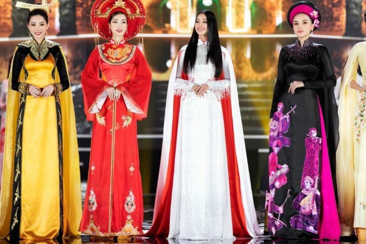 Ao Dai Vietnam in Art