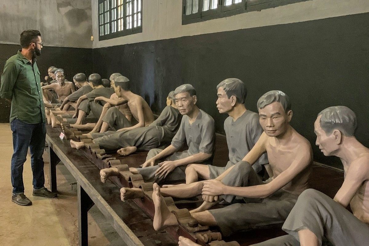 Explore Hoa Lo Prison with Hanoi historical sites