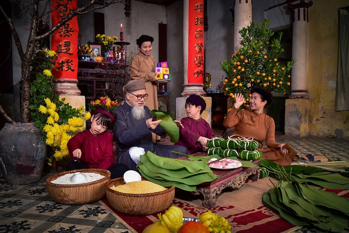 Tet Holiday is once Traditional customs of Vietnam