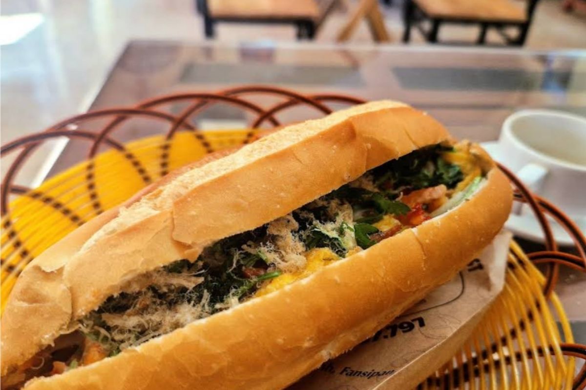 Banh Mi & Breakfast