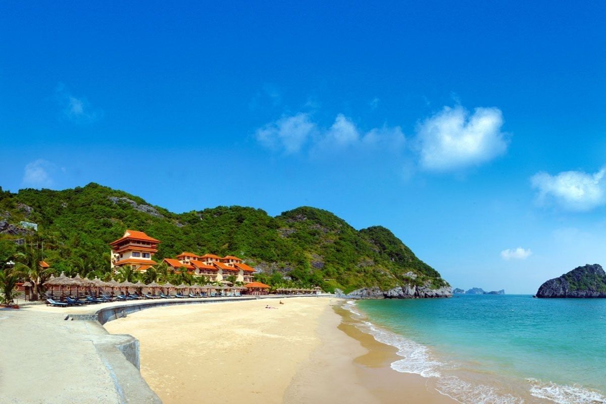 Do Son Beach with top beaches near Hanoi Vietnam