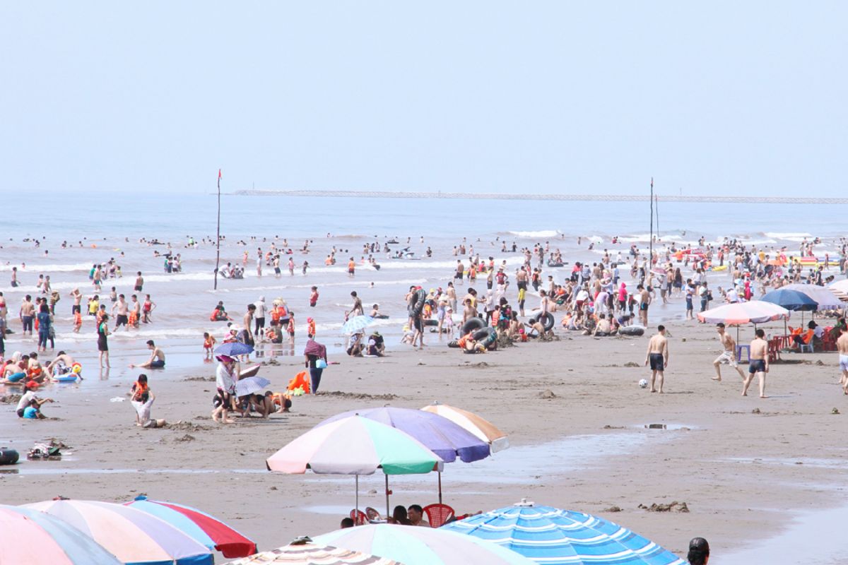 Quat Lam Beach