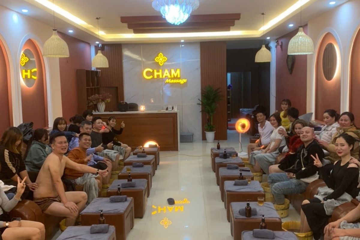 CHAM Foot & Body Massage