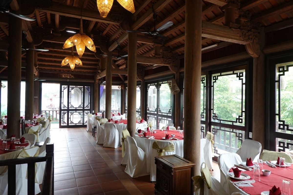  Discover the Best Places to Eat Ninh Binh with Anh Dzung Restaurant Ninh Binh