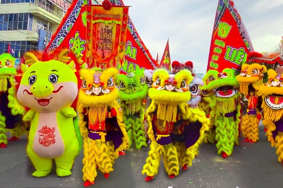 Lion Dance