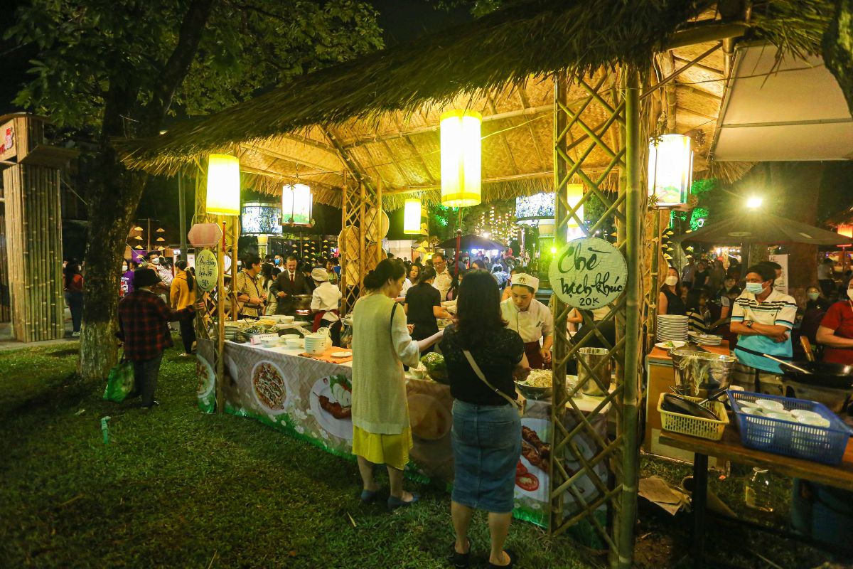 Hue Festival Foods