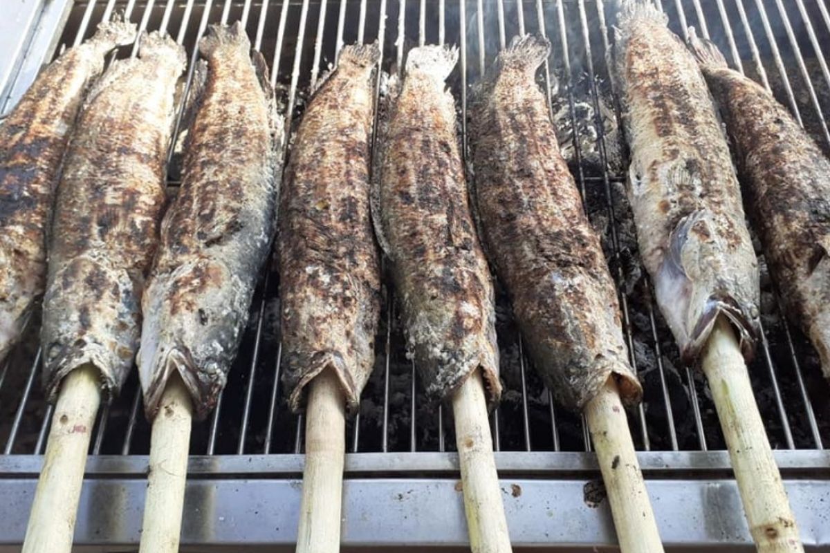 Discover mouthwatering Phu Quoc Local Specialties with Grilled Trachurus