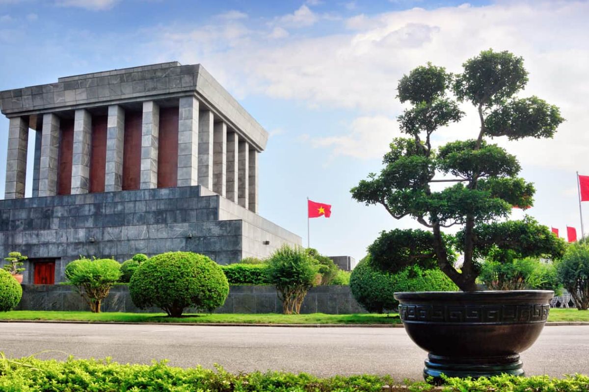 Ho Chi Minh Mausoleum