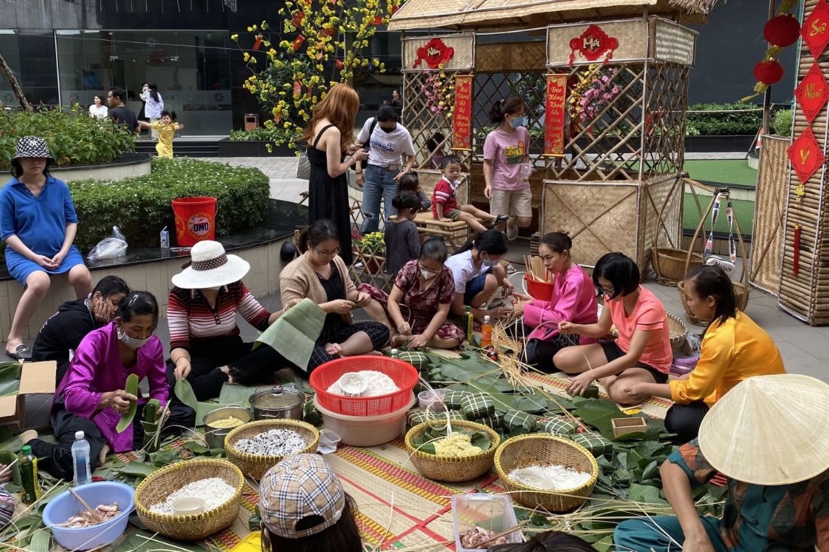 Lunar New Year (Tet Festival) 