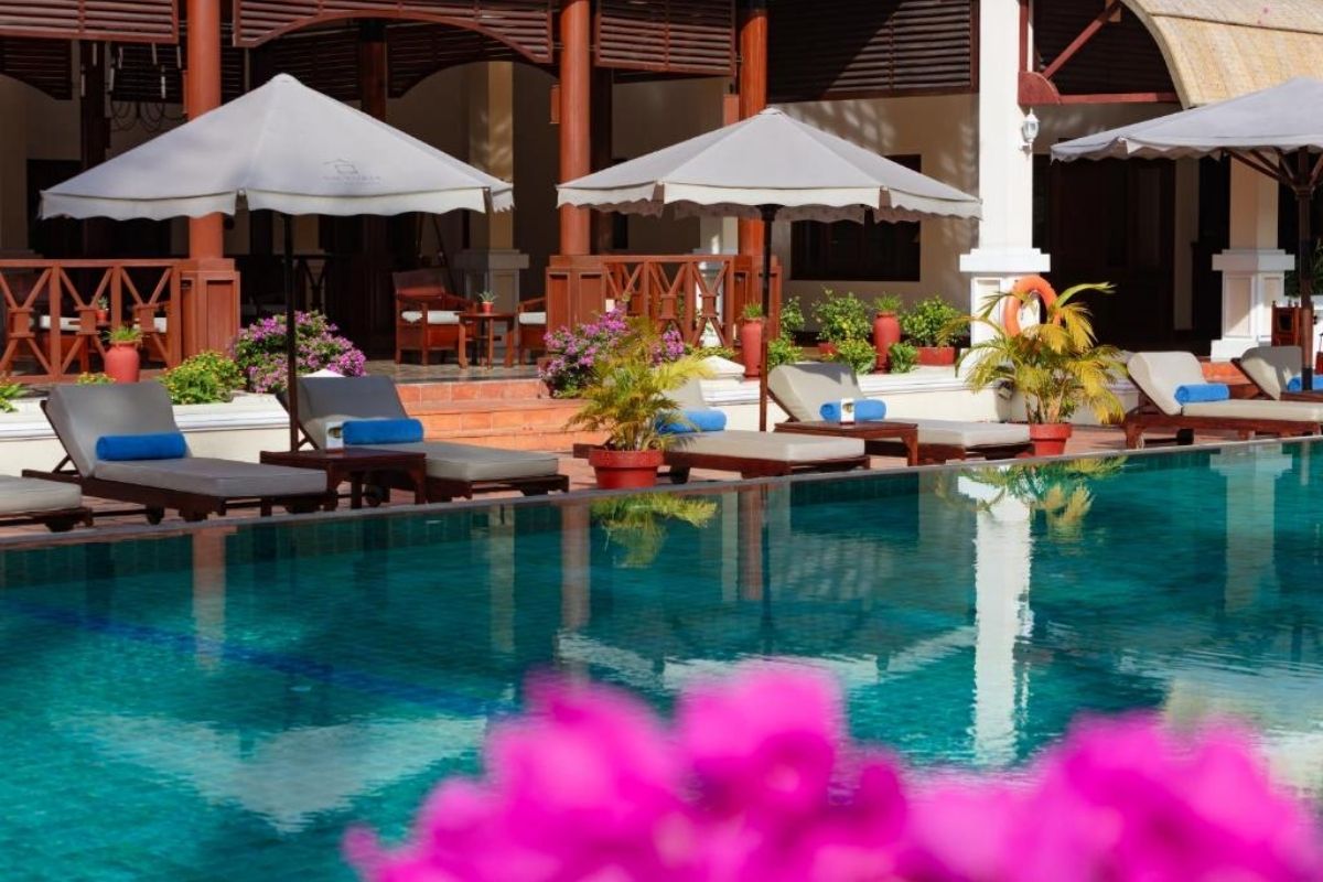 Outdoor Pools