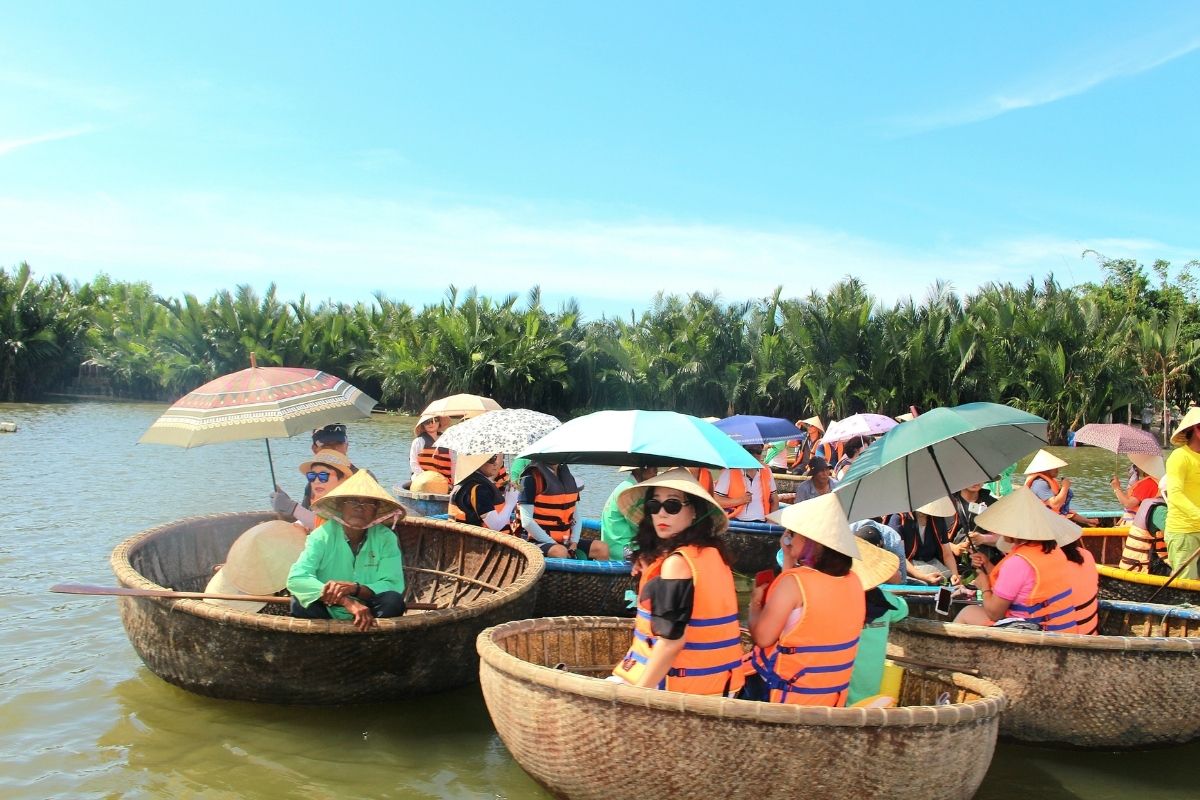 Cu Lao Cham Island - Basket Boat Vietnam