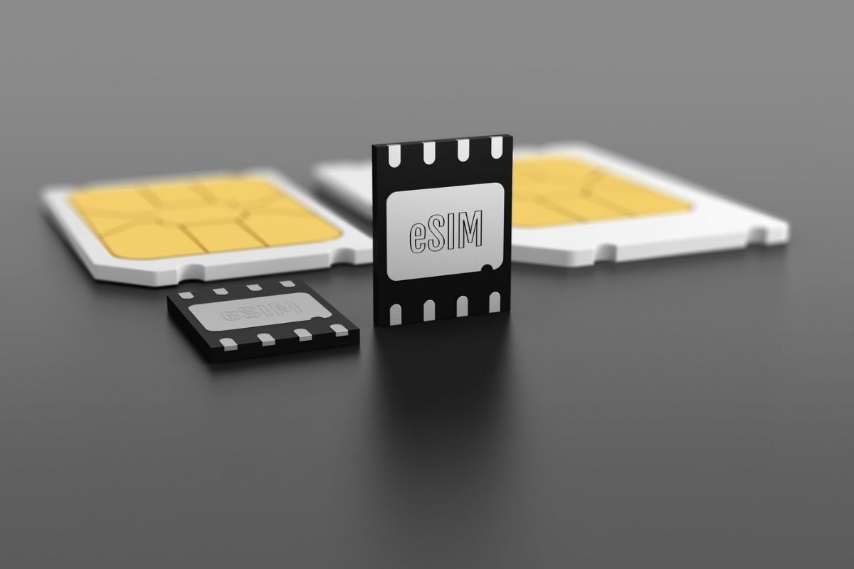 eSIM with Vietnam SIM card