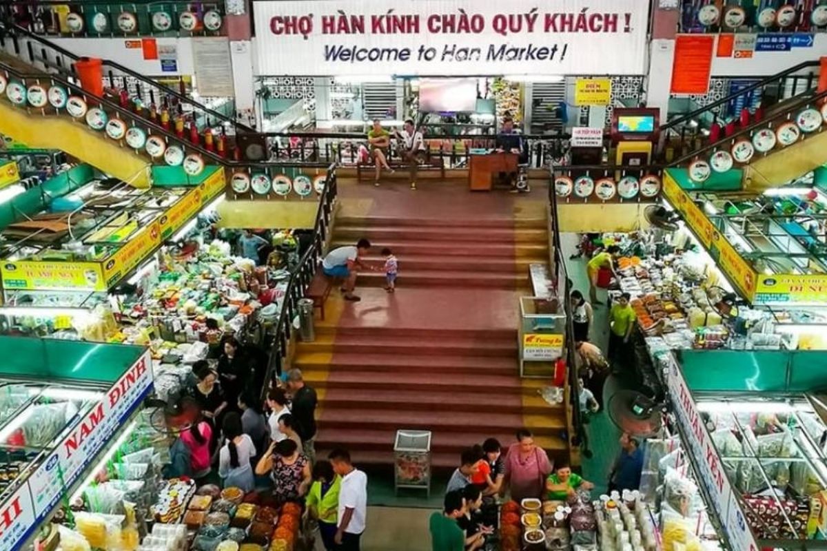 Han Market - A Taste of Local Life