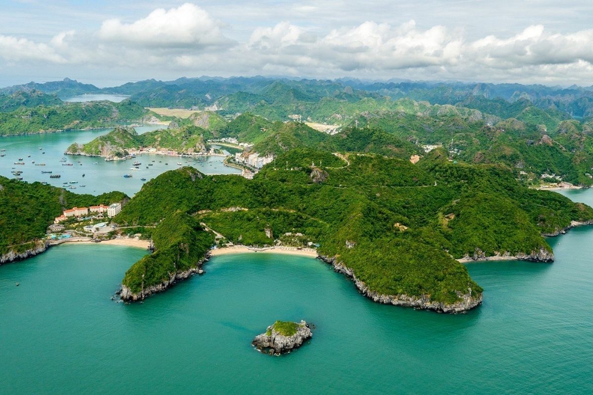Lan Ha Bay