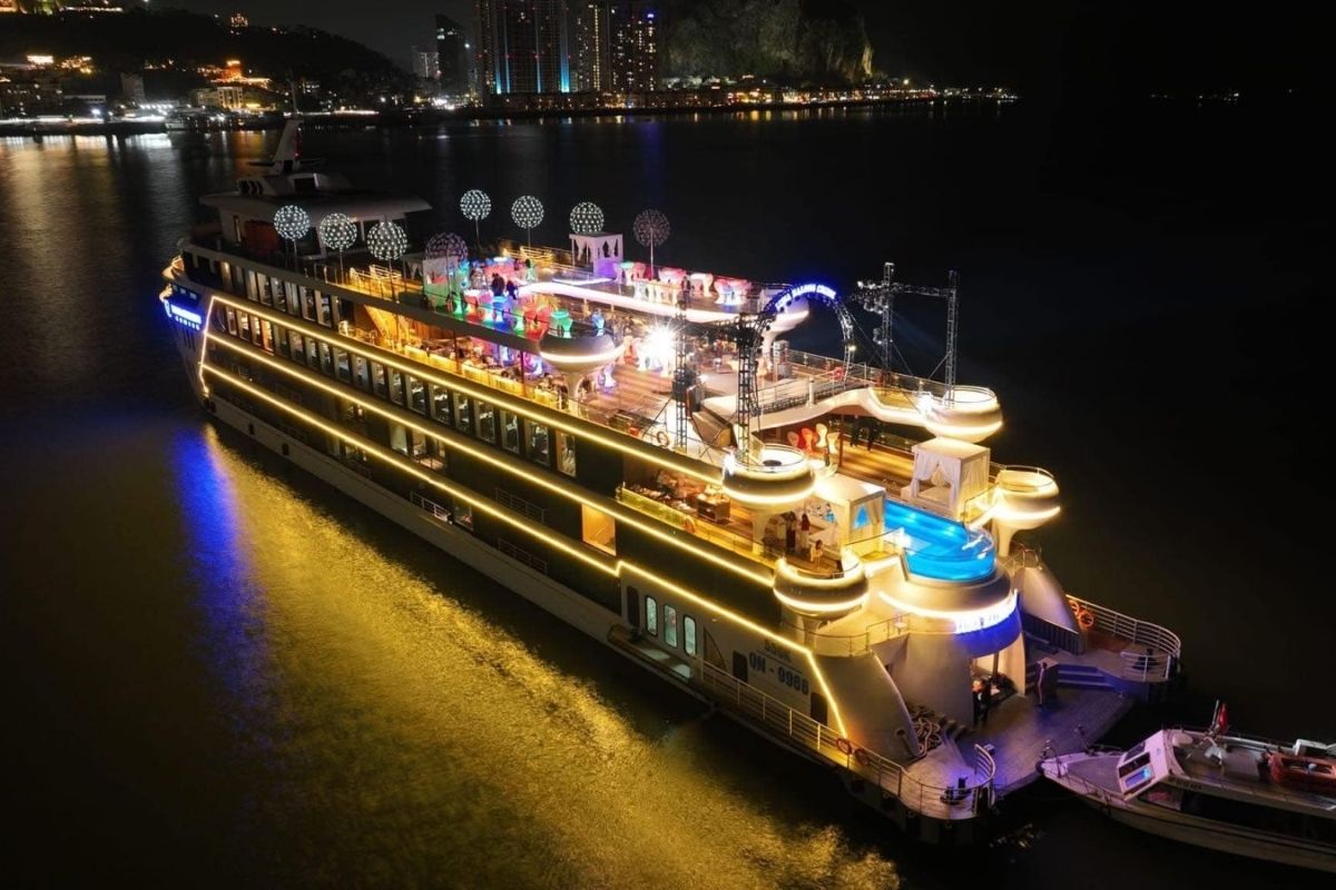 Halong Bay overnight