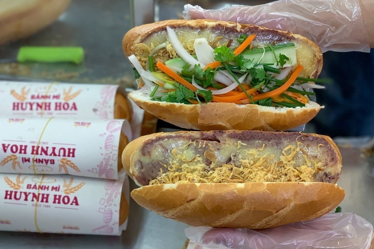 Banh Mi Huynh Hoa