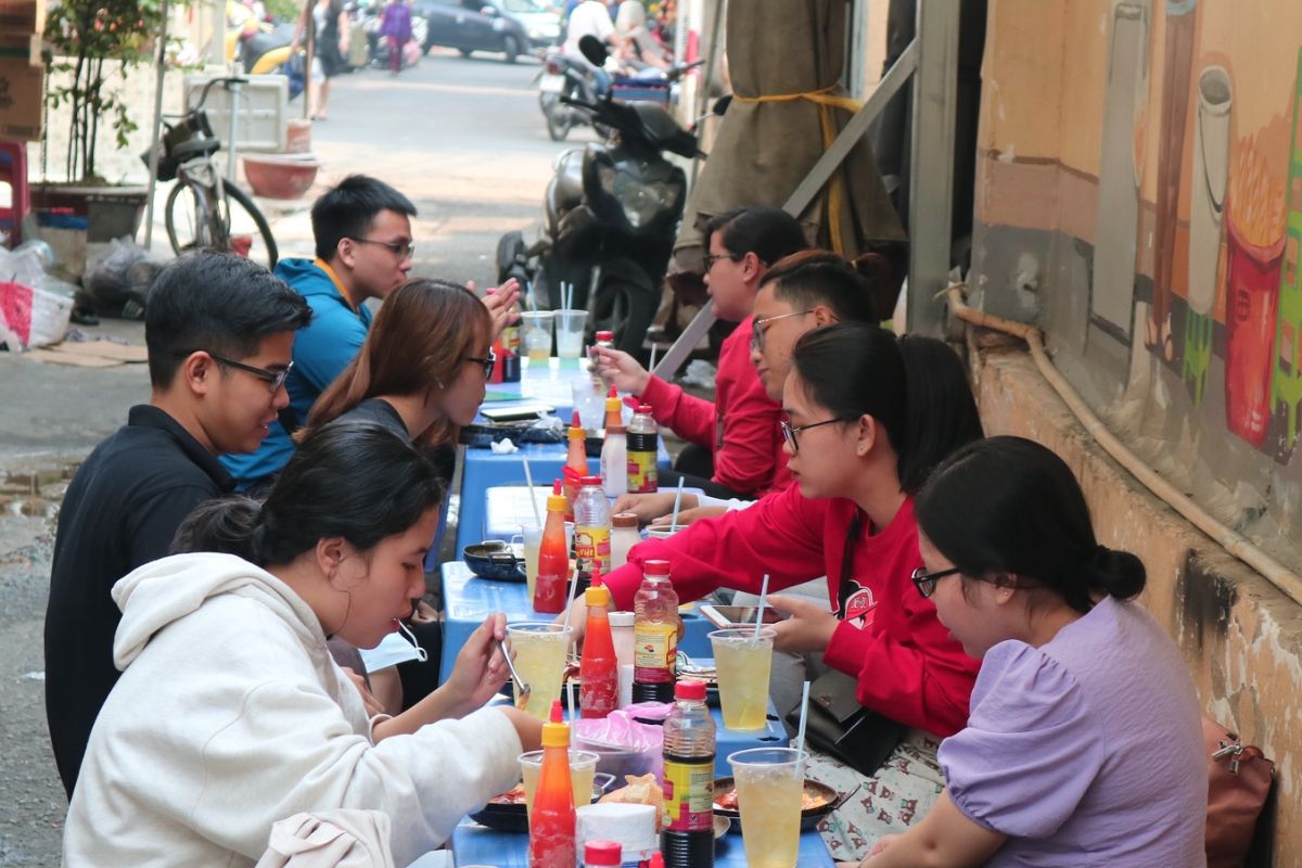 Banh Mi Chao Bue Due
