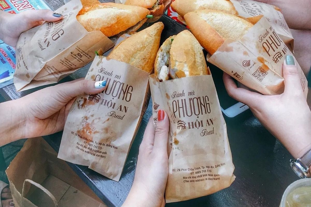 Taste the legend! Try banh mi Phuong Da Nang