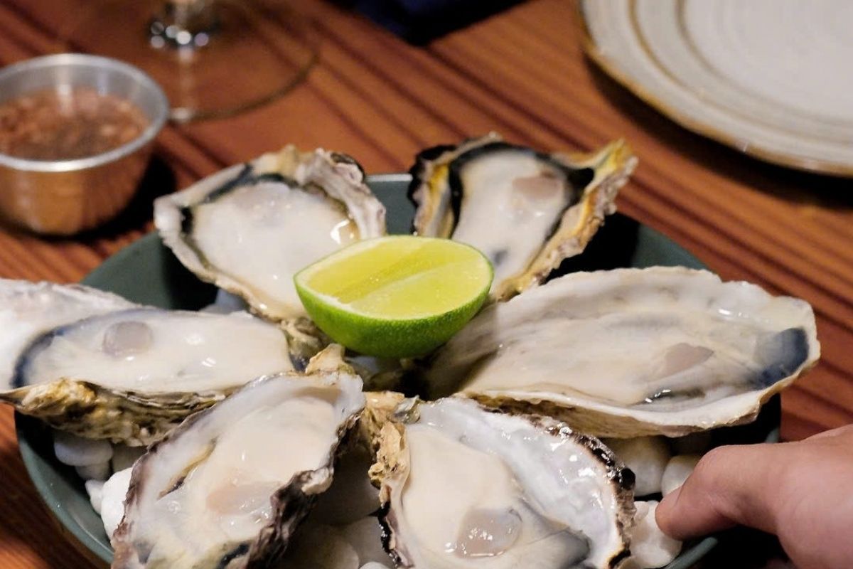 Enjoy Oysters on Ice with Saigonese Eatery Phu Quoc