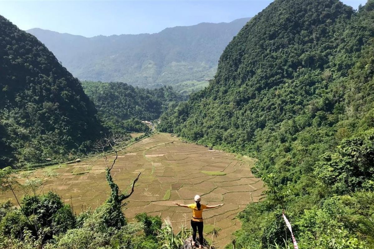 Hiking with Pu Luong climate