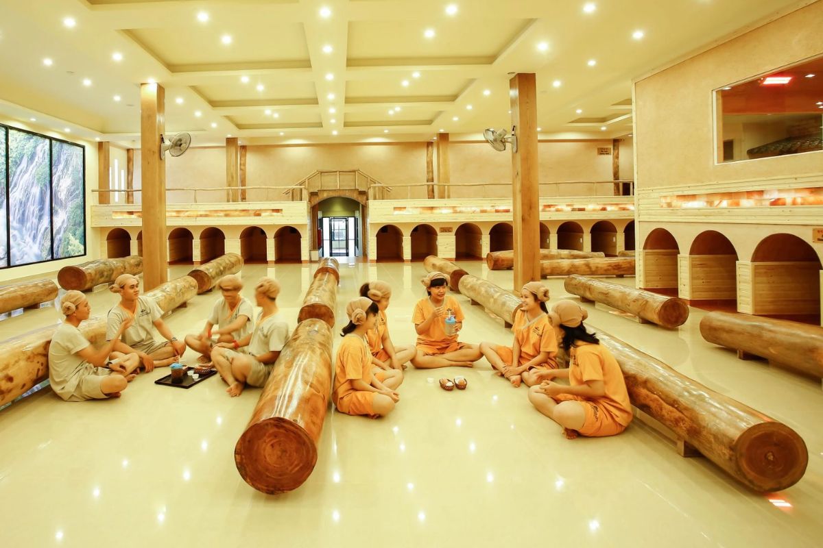 Golden Lotus Spa