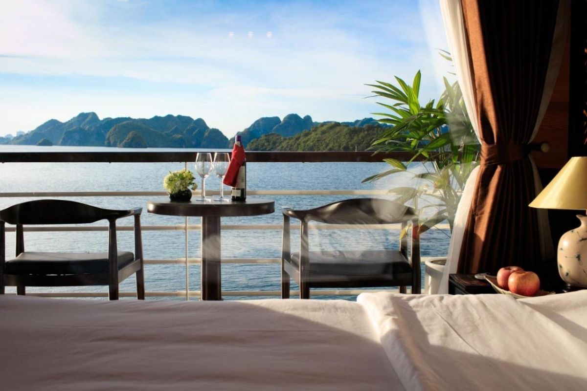 Cabin of Lemon Cruise Halong
