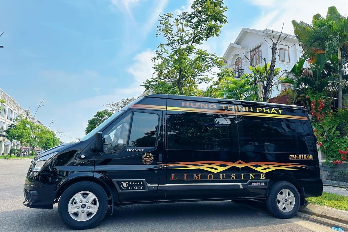 Discover the best way to travel with the bus Da Nang to Hue - Hung Thinh Phat Limousine