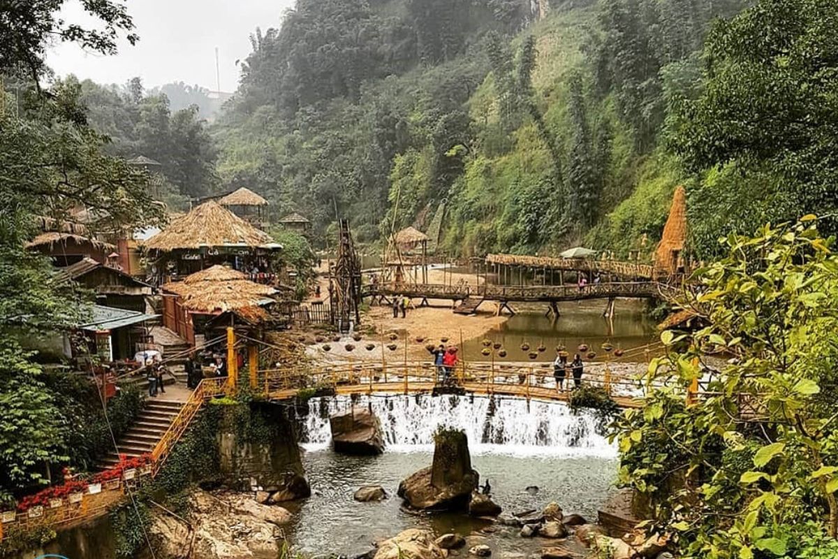 Cat Cat Village