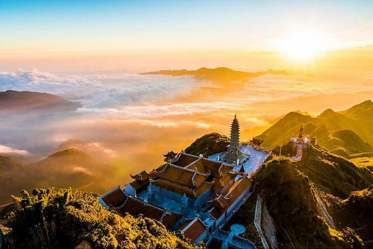 Fansipan Peak is the best place with Mu Cang Chai or Sapa