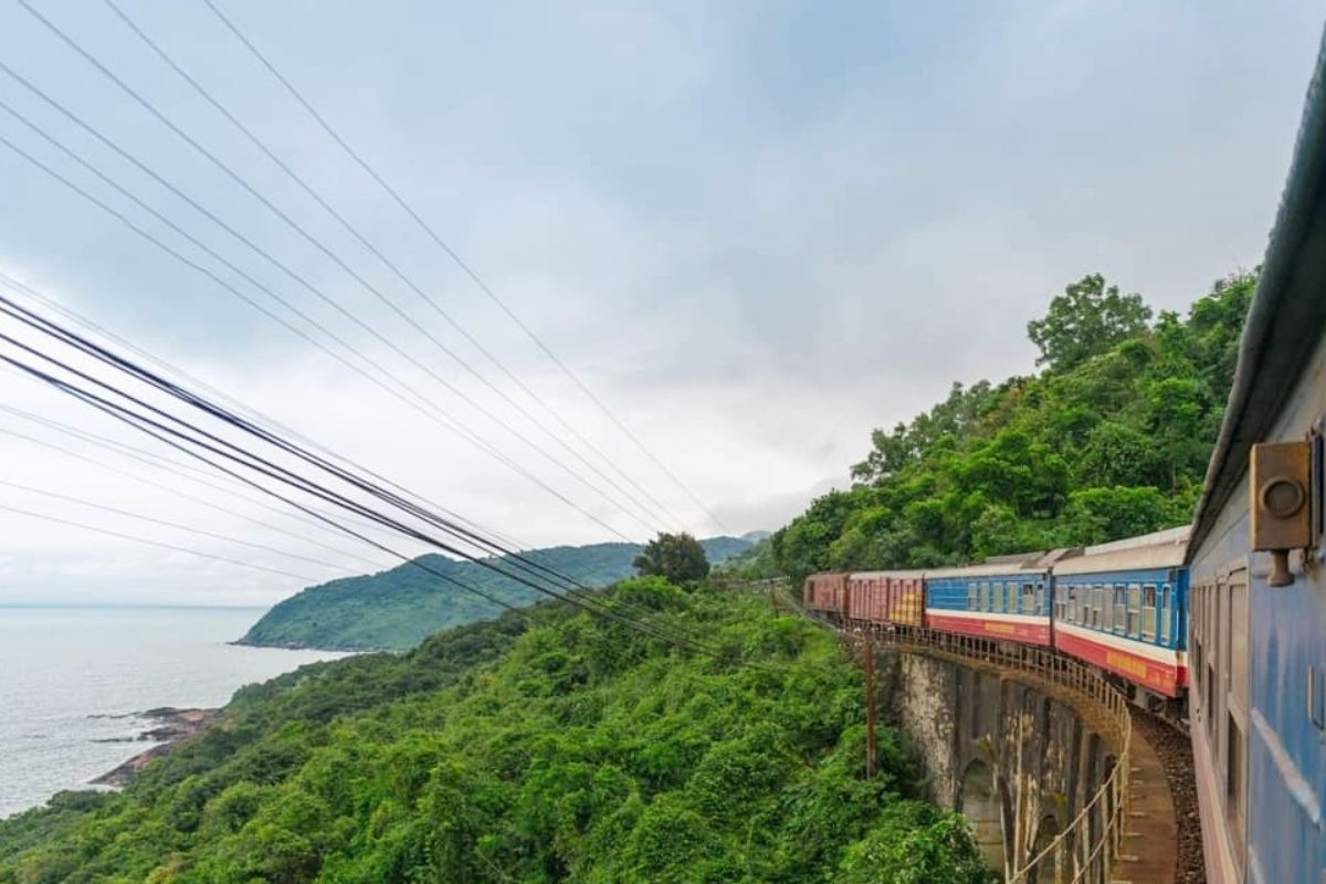 Train from Da Nang to Da Lat