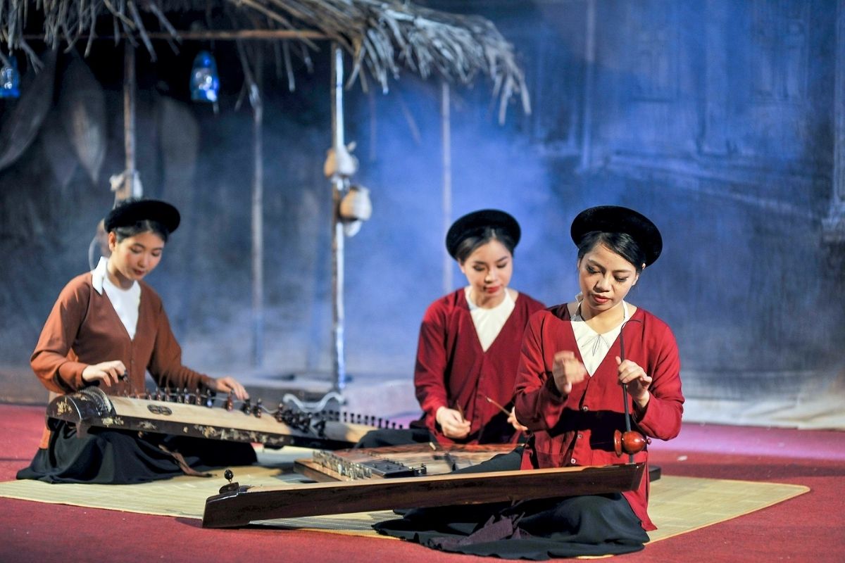 Dan Bau (Monochord) - Traditional Vietnamese Instruments