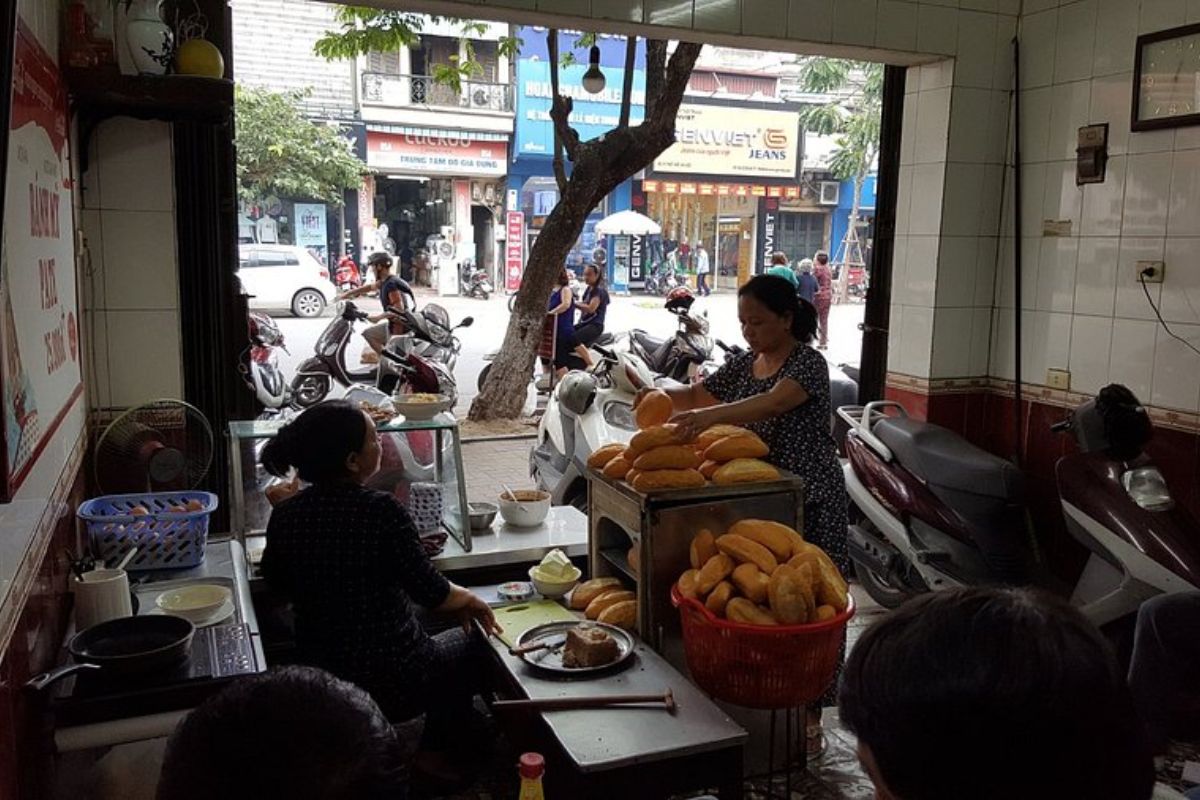 Banh Mi Pho Hue