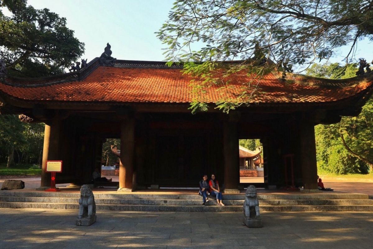 Explore the Luang Prabang to Hanoi route with Lam Kinh Citadel